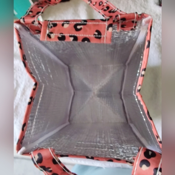 NWT - LEOPARD PRINT LUNCH BAG - Picture 5 of 7